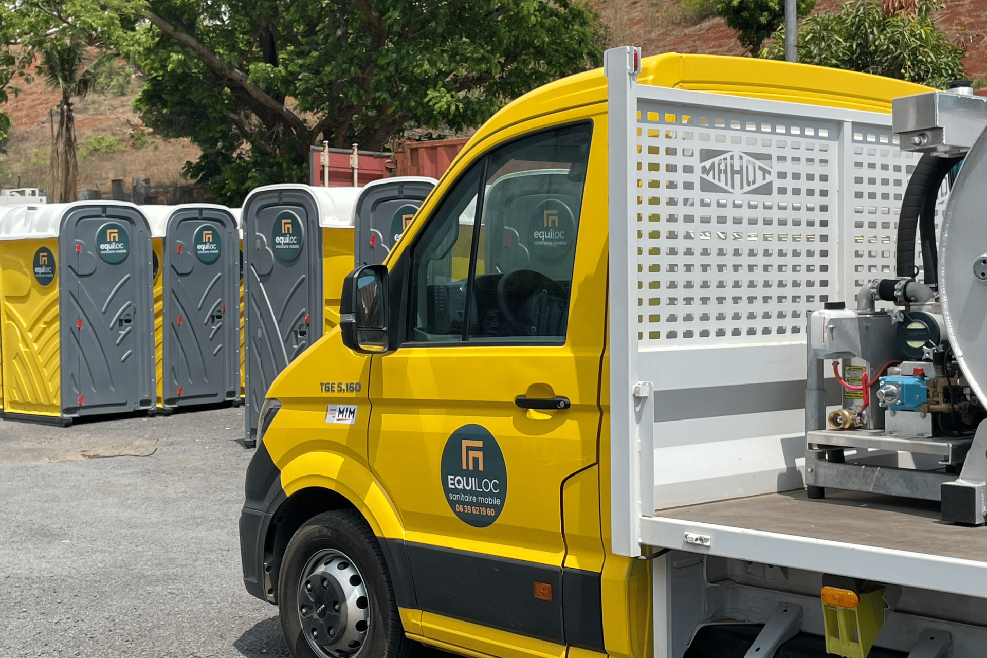 Location WC chantier et événements Mayotte